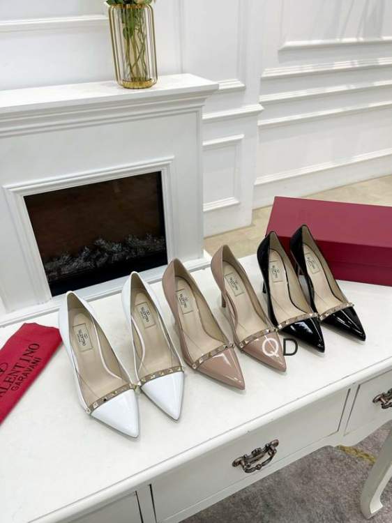 Picture of Valentino Shoes _SKUValentinosz34-429cm3CGDT092420175